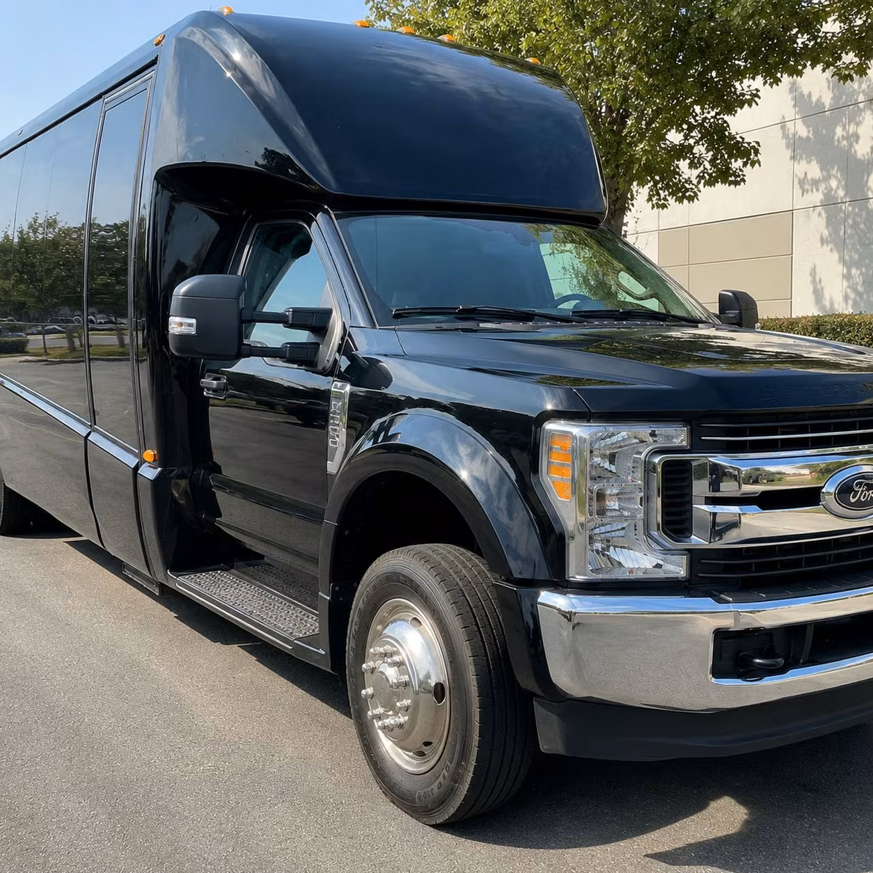 20 passenger minibus