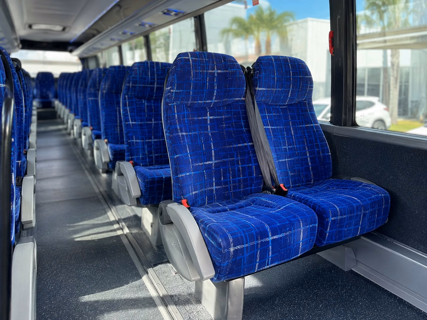 charter buses and minibuses for providence bruins and ahl hockey transportation