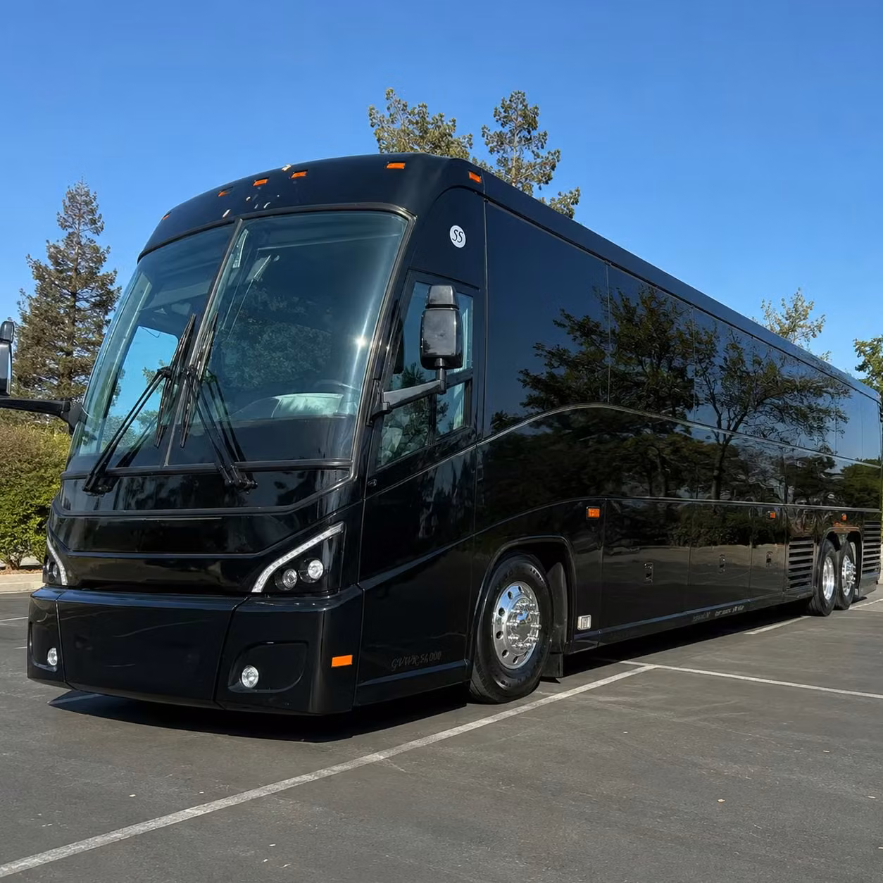 dependable bus rentals for naval station newport and rhode island national guard operations